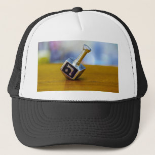 SlipperyJoe's Happy Hanukkah vierseitige Spinnerei Truckerkappe