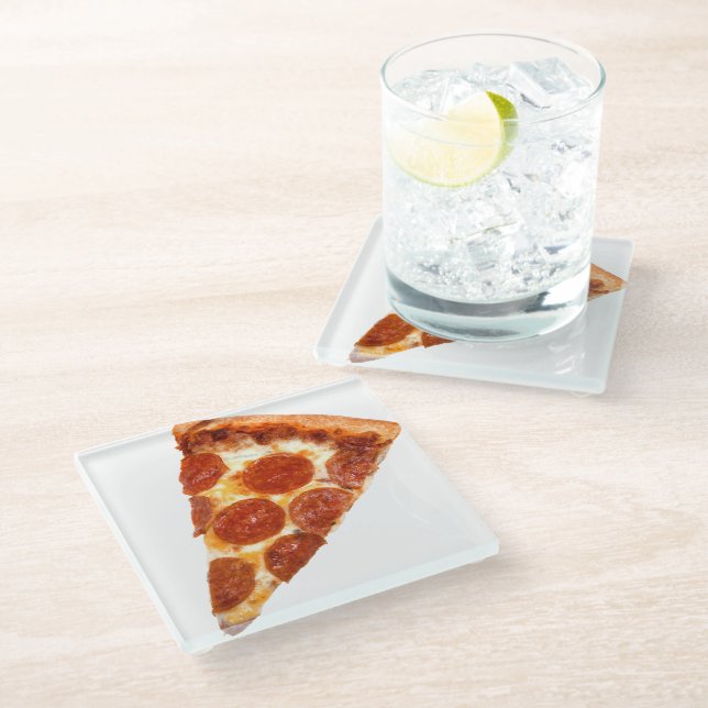 SlipperyJoe's klassische Pepperoni-Pizzaschnitt ge Glasuntersetzer (Schrägansicht)