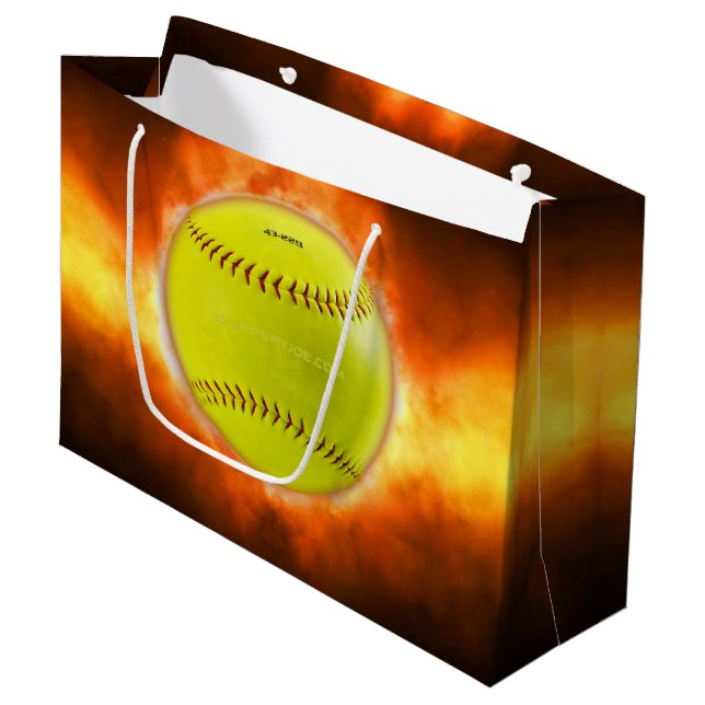 SlipperyJoe's künstlerischer Softball auf Feuer-Sc Große Geschenktüte (Vorderseite Schrägansicht)
