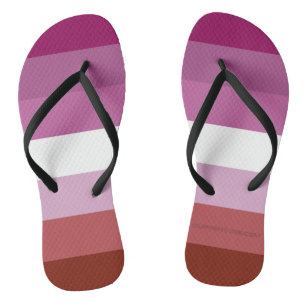 SlipperyJoe's lesbische Pride-Flagge feminine Geme Flip Flops