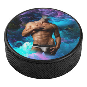 SlipperyJoe's muskulöse Männerunterwäsche Beule ko Eishockey Puck