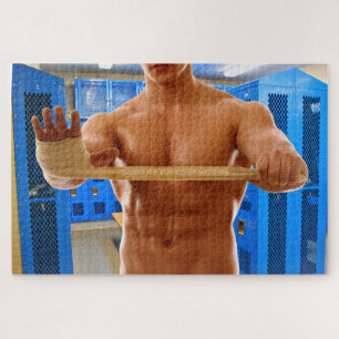SlipperyJoe's muskulöse, shirriless 6-Pack-Gymnast