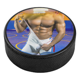 SlipperyJoe's muskulöser Mann Wölbung Sechs-Pack F Eishockey Puck