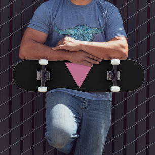 SlipperyJoe's rosa Dreiecksflagge hellrosa Symbol Skateboard