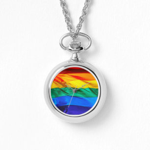 SlipperyJoe's schwule Regenbogenflagge weht rot or Armbanduhr
