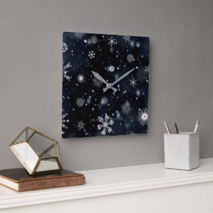 SlipperyJoes Weihnachten winterlich magisch friedl Quadratische Wanduhr