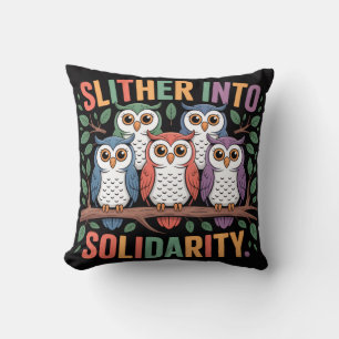 Slither Solidarity-Zierkissen  Kissen