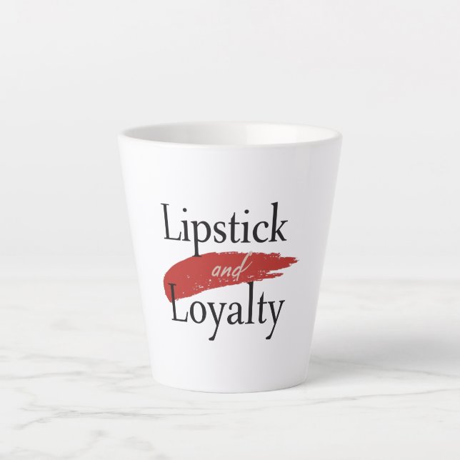 Slogan für treue Mädchen, die Make-up lieben Milchtasse (Vorderseite)