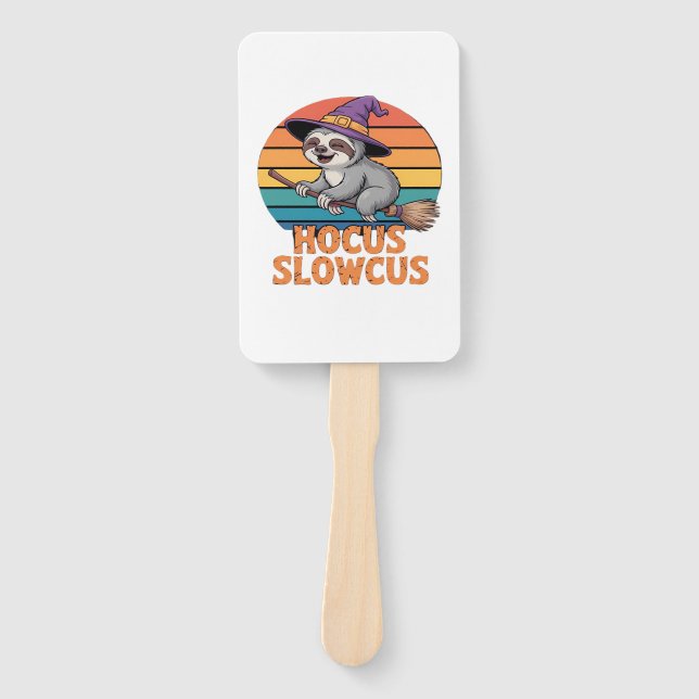 Sloth Cute Witch Funny Halloween Essential T-Shirt Fächer (Vorderseite)