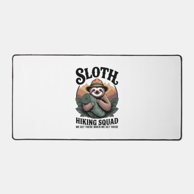 Sloth WanderSquad Funny Camping Schreibtischunterlage (Vorderseite)