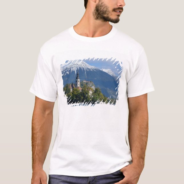 Slowenien, Bled, Bled, Bled Island, Bled T-Shirt (Vorderseite)