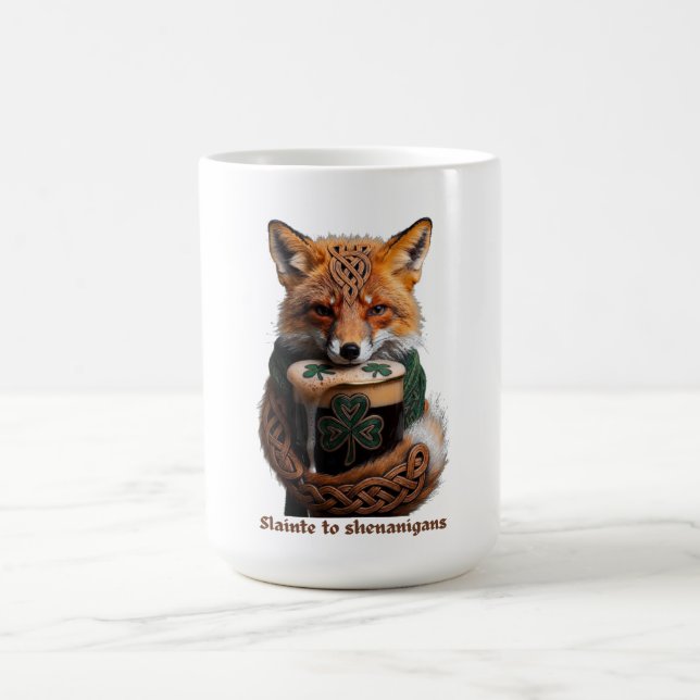 Sly Emerald Fox Toast T-Shirt  Kaffeetasse (Mittel)