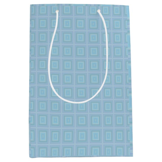 Small blue squares. mittlere geschenktüte (Vorderseite)