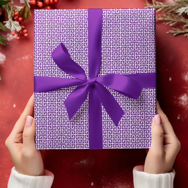 Small Indigo and White Greek Key Pattern Geschenkpapier (Small Indigo and White Greek Key Pattern Wrapping Paper)