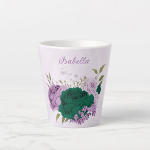 Smaragdgrüne violette Blumen Milchtasse