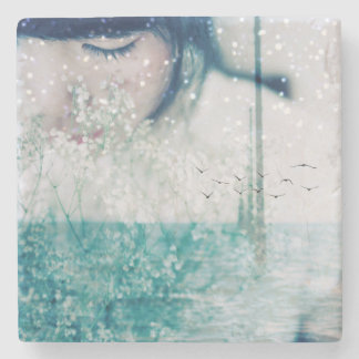 Smaragdmädchen-Grün-weißer glänzender Ozean-Marmor Steinuntersetzer