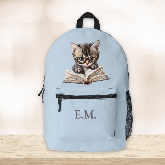 Smart Kitten mit Brille Personalisiert Bedruckter Rucksack (Smart Kitten with Glasses Personalized Printed Backpack on a table.)