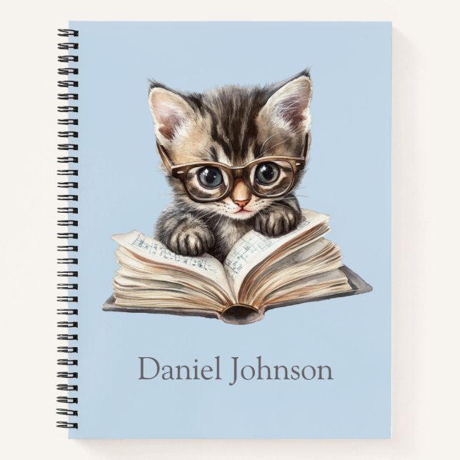 Smart Kitten mit Glasses Personalisiertes Notebook Notizbuch (Vorderseite)
