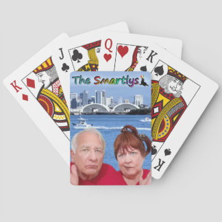 Smartlys spielen Karten Spielkarten