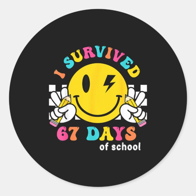 Smile Face I Survived 67 Days Of School  Runder Aufkleber (Vorderseite)
