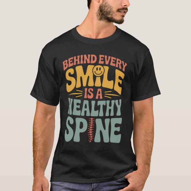 Smile Gesunder Spine Chiropraktor Zitat Design T-Shirt (Vorderseite)