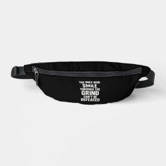 Smile-Grind-Gymnastik-Zitat mit weißem Text Bauchtasche