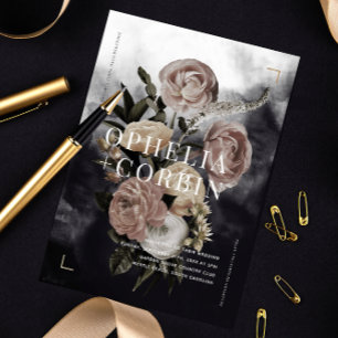 Smokey Dark Black Rose Bouquet Wedding Einladung