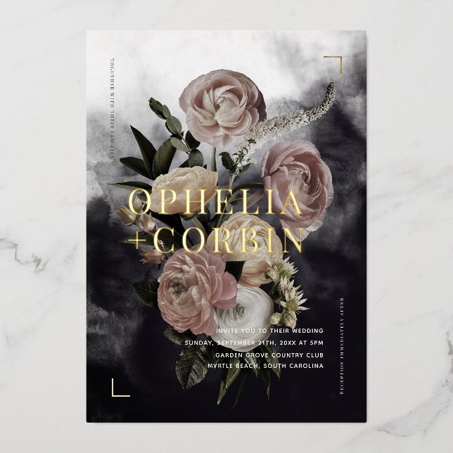 Smokey Dark Black Rose Bouquet Wedding Folieneinladung (Vorderseite)