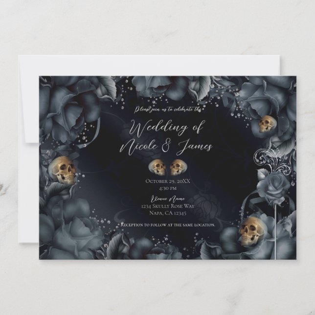 Smoky Gray Blue Rose Skulls Gothic Wedding Einladung (Vorderseite)