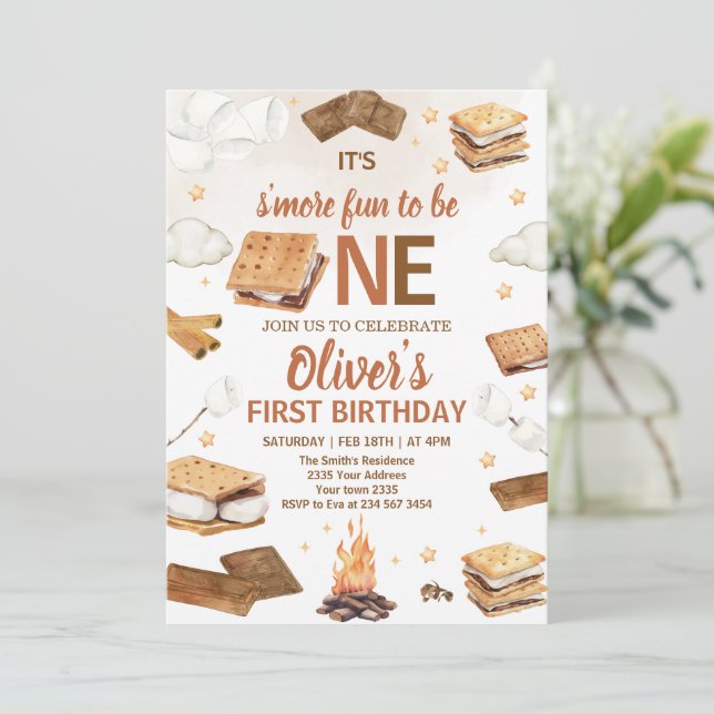 S'more Fun To Be One S'mores Campfire Birthday Einladung (Stehend Vorderseite)