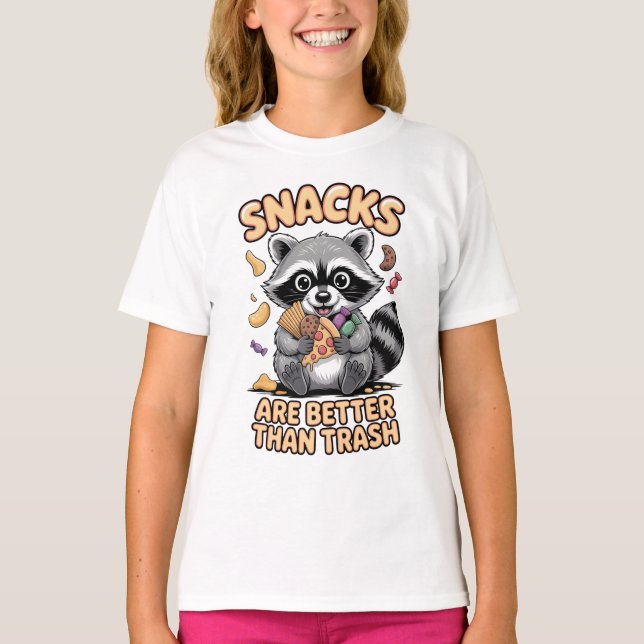 Snacks Are Better Than Trash, Funny Raccoon T-Shirt (Vorderseite)