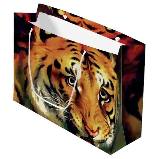 Snarling Tiger Artistic Portrait Große Geschenktüte (Vorderseite Schrägansicht)