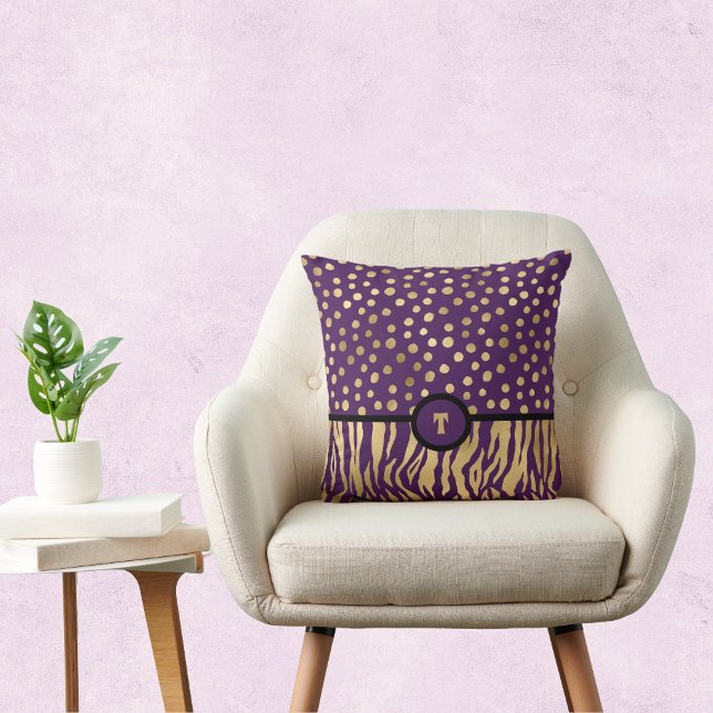 Snazzy Animal Print Inspiriert Lila Gold und Schwa Kissen (Von Creator hochgeladen)