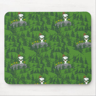 Snoopy Beagle Scout Hiking Pattern Mousepad