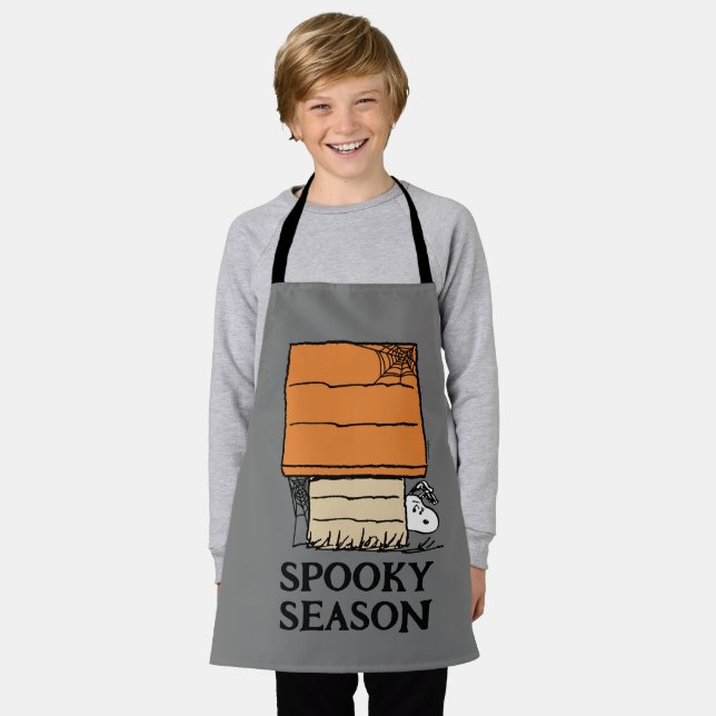 Snoopy Halloween Spider Web Doghouse Schürze (Getragen)