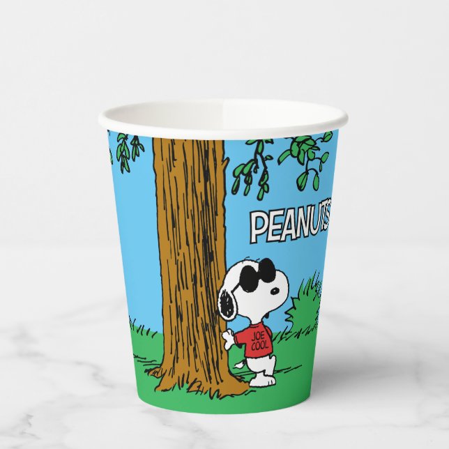 Snoopy "Joe Cool" Standing Pappbecher (Links)