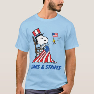 Snoopy Sewing 4. Juli Flagge T-Shirt