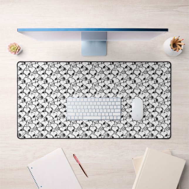 Snoopy Smile Giggle Lauder Motif (Bureau 1)