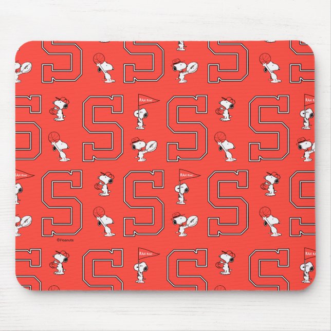 Snoopy Varsity Sports Pattern Mousepad (Vorne)
