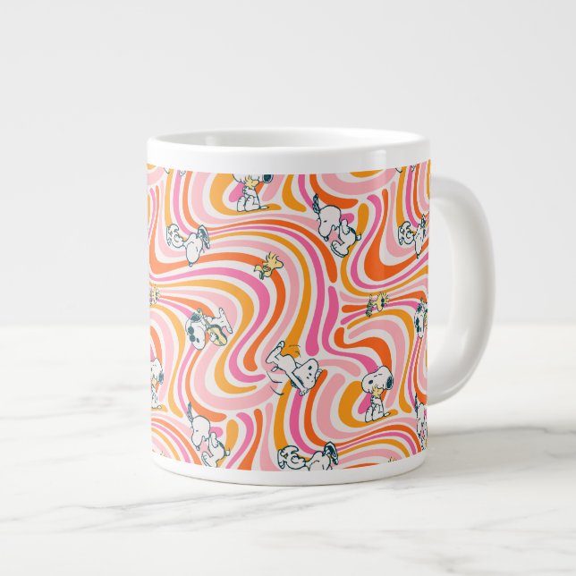 Snoopy & Woodstock Groovy Vibes Orange Muster Jumbo-Tasse (Vorderseite Rechts)