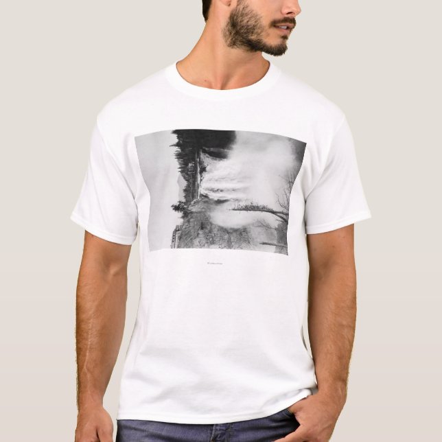 Snoqualmie, WA - Fälle und Häuschen-Fotografie T-Shirt (Vorderseite)