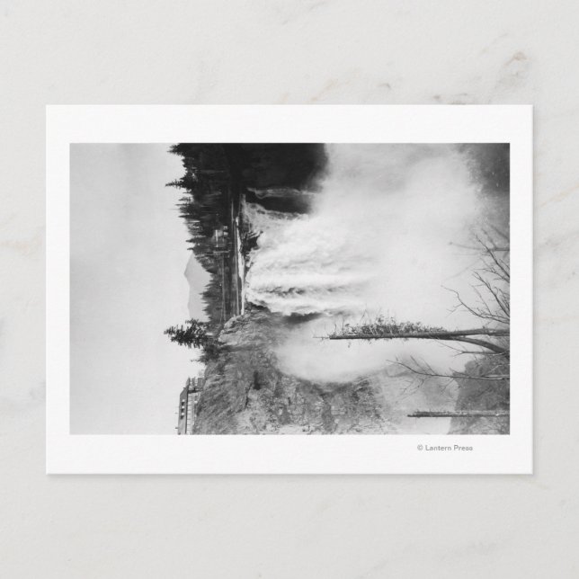 Snoqualmie, WA - Falls and Lodge Fotografy Postkarte (Vorderseite)
