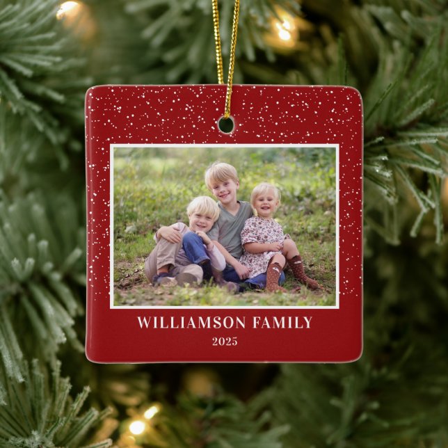 Snow Family Foto Keepake Red Christmas Keramikornament (Baum)