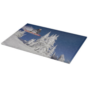 Snowboard-Action im Whitefish Mountain Resort Schneidebrett