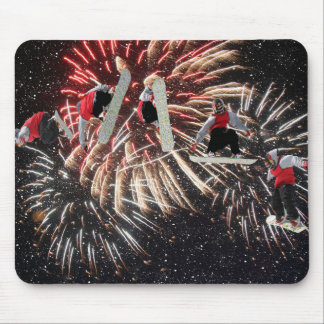 Snowboard-Feuerwerke Mousepad