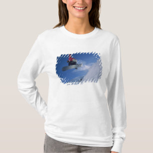 Snowboarden im Snowbird Resort, Utah (MR) T-Shirt