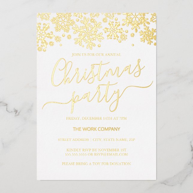 Snowflake White Gold Weihnachts-Party Folieneinladung (Vorderseite)