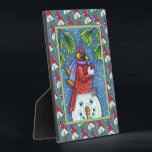 SNOWMAN BODYGUARD, CHRISTMAS KARDINAL REDBIRD FOTOPLATTE<br><div class="desc">MIT SNOWBALLEN UMGEBEN. HUMMER KARDINAL,  PERFEKTER AKZENT FÜR DIE SAISONALE DEKORATION. TABLETOP PLAQUE/EASEL - (alle Grenzen oder Trimmflächen sind Teil des gedruckten Bildes) *Anpassen ... ...  Suchen Sie nach weiteren Elementen Susan Brack Designs</div>