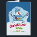 Snowman Christmas ist "Schnee" Nah<br><div class="desc">Möge dein Geist große Freude empfinden,  während Weihnachten nahe zeichne. Snowman fühlt sich,  dass Weihnachten "Schnee" nah in diesem lustigen Wortspiel ist Urlaubsplanung! Originelles Design von Christie Black von Kreationen aus dem Herzen.</div>