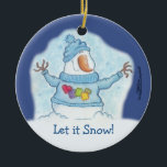 Snowman Christmas ist "Schnee" Nah Keramikornament<br><div class="desc">Möge dein Geist große Freude empfinden,  während Weihnachten nahe zeichne. Snowman fühlt sich,  dass Weihnachten "Schnee" nah in diesem lustigen Wortspiel ist Urlaubsplanung! Originelles Design von Christie Black von Kreationen aus dem Herzen.</div>